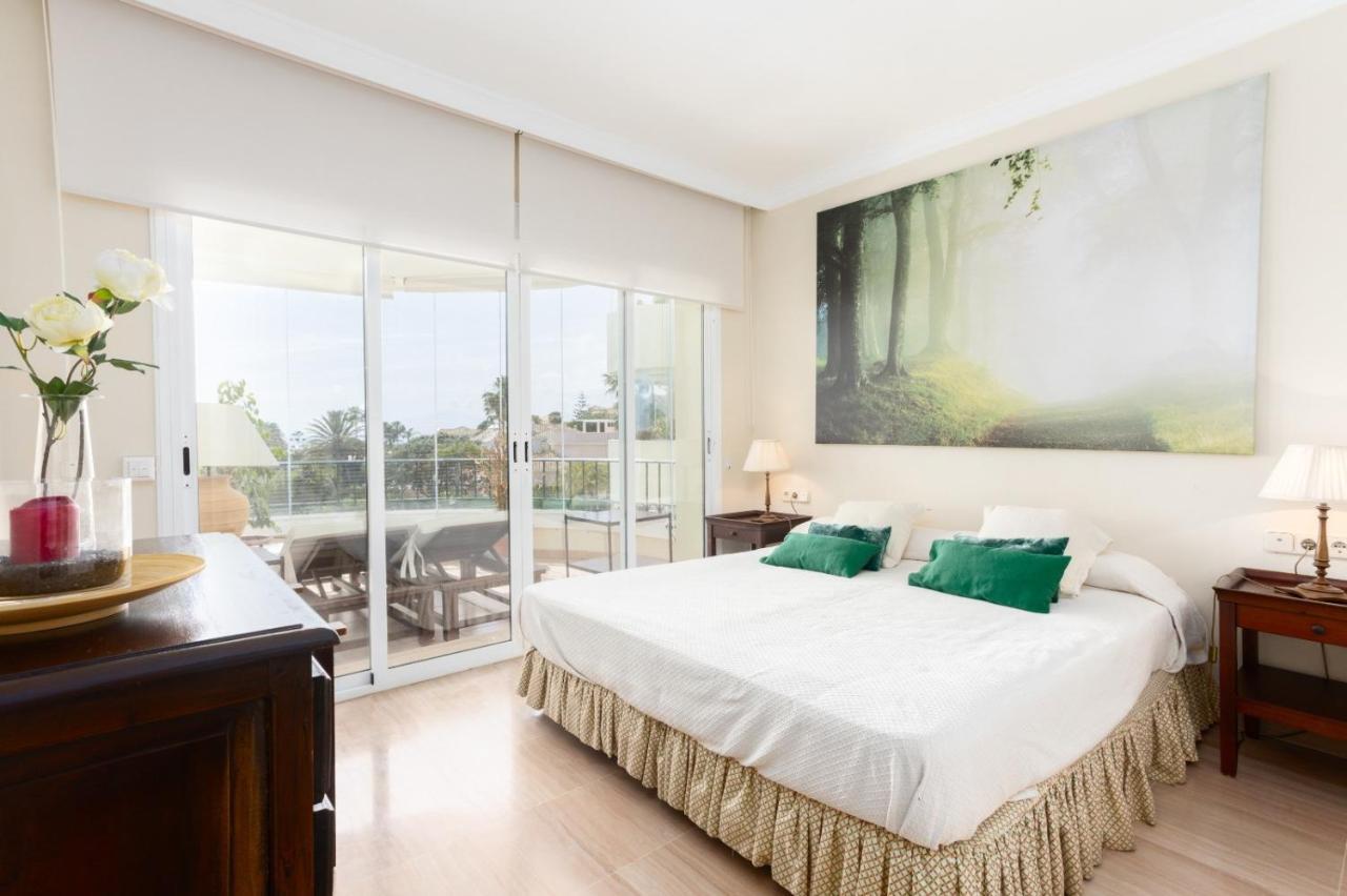 Homeforguest Front Line Beach Apartment In Hacienda Playa Marbella Exterior foto